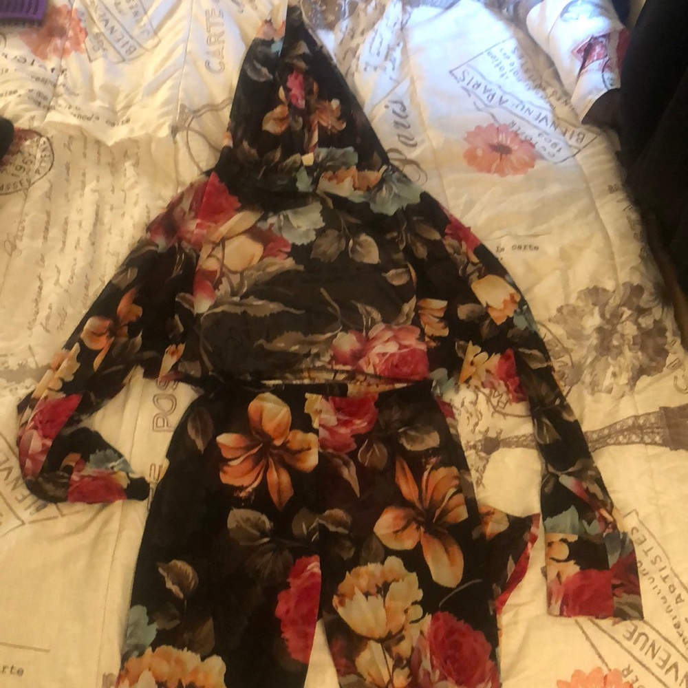 Fashion Nova 2Piece Sheer Set